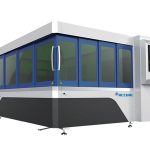 Stół do cięcia laserem o mocy 500w z metalowym włóknem i systemem ścieżki światła